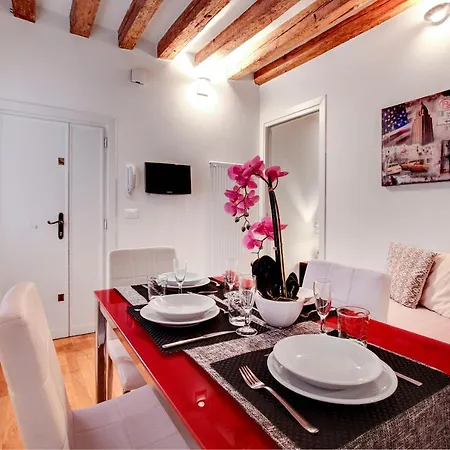 San Marco Holidays Apartment
